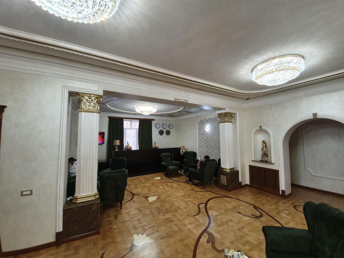 Royal Palace Hotel Βανατζόρ Εξωτερικό φωτογραφία